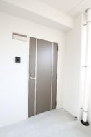 玄関前 アネックス西条朝日町