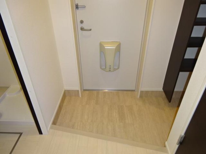 玄関 ヴィラ ・フィオーレ