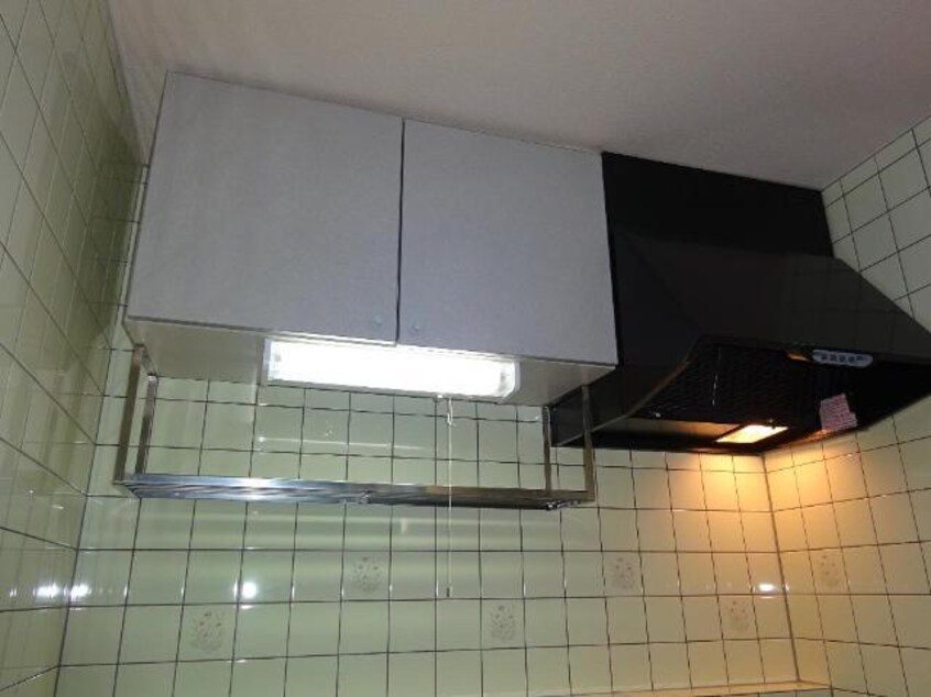 キッチン収納 サンパティオ幸本　II