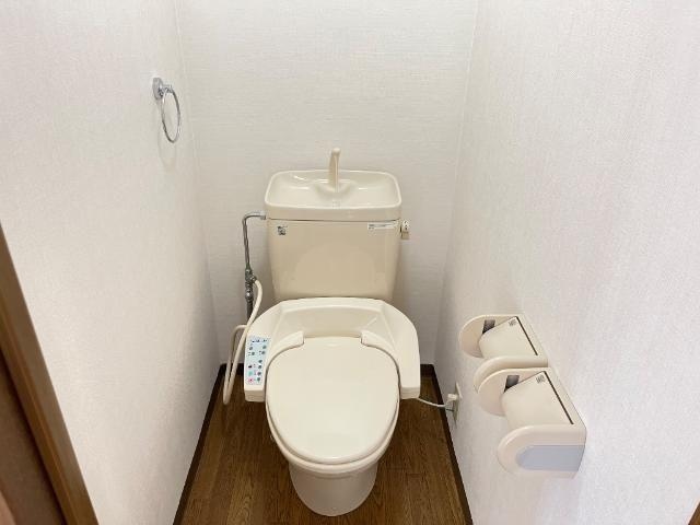 シャワー付トイレ サンパティオ幸本I