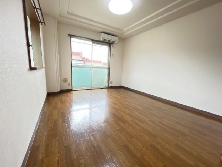 洋室 サンパティオ幸本I