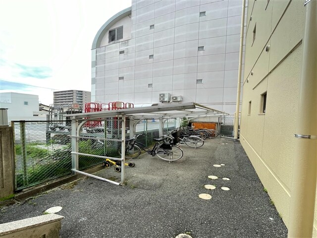 駐輪場 一ぷくマンション