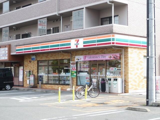 セブンイレブン東広島西条朝日町店(コンビニ)まで600m 一ぷくマンション