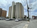 ロイヤルシャトー西条の外観