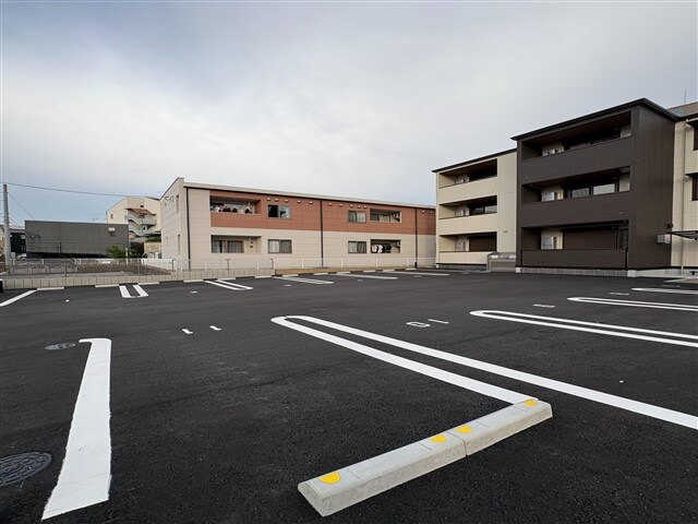 駐車場 フェリーチェ中央