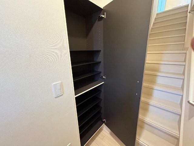 下駄箱 イーストヒルズＩ