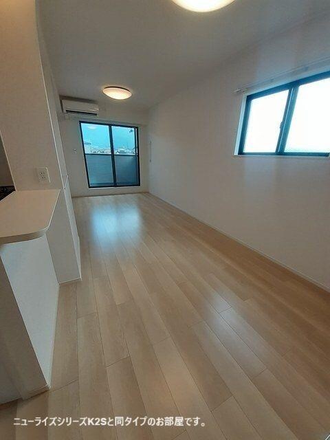  西条町寺家アパート　Ａ