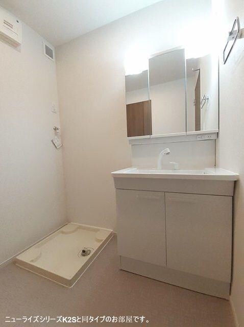  西条町寺家アパート　Ａ