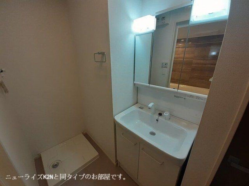  西条町寺家アパート　Ｂ