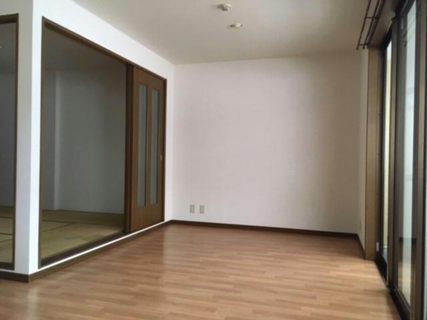  ソレイユアシダ