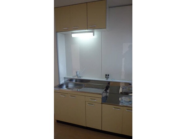  グリーンパレス