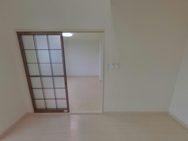  ロイヤルグレースB