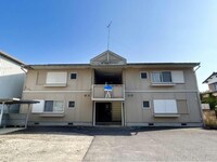 アシックス