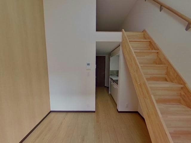  コンフォーレV番館