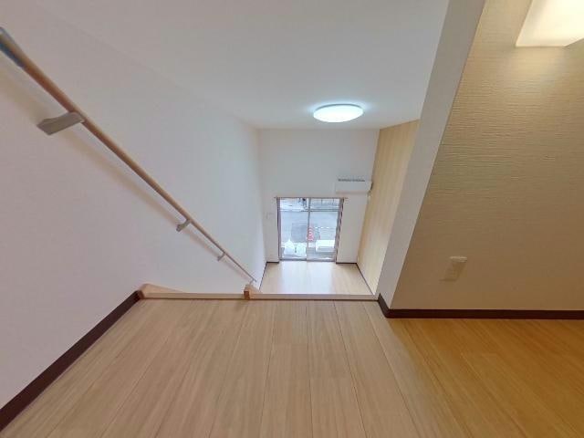  コンフォーレV番館