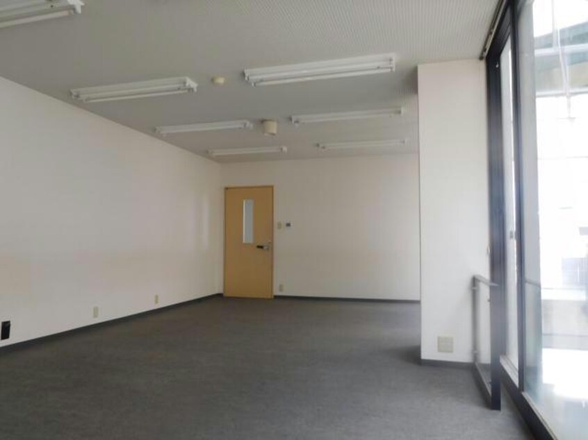  Rivi 由良ビルⅡ