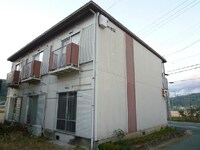 輝ハイツ