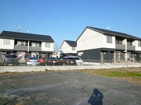 フェリア山崎