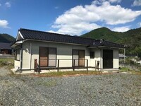 山崎町上牧谷借家