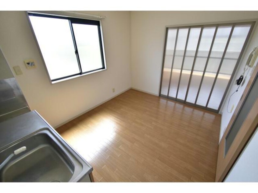  グリーン・メドゥＡ棟