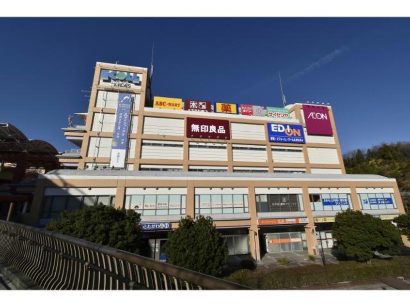 イオン藤原台店(スーパー)まで347m Ｔ＆Ｍ