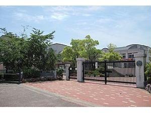 神戸市立有野中学校(中学校/中等教育学校)まで2186m アルトピアーノ北神戸Ⅱ