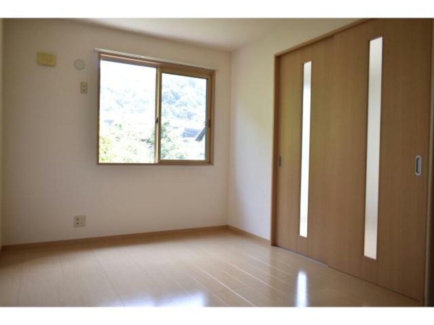  ラーゼンヴィラⅡ