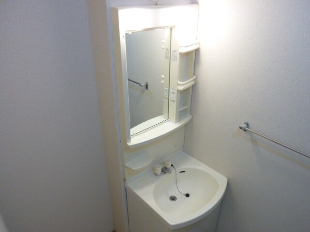  サニーハイツ・ジュンＡ棟