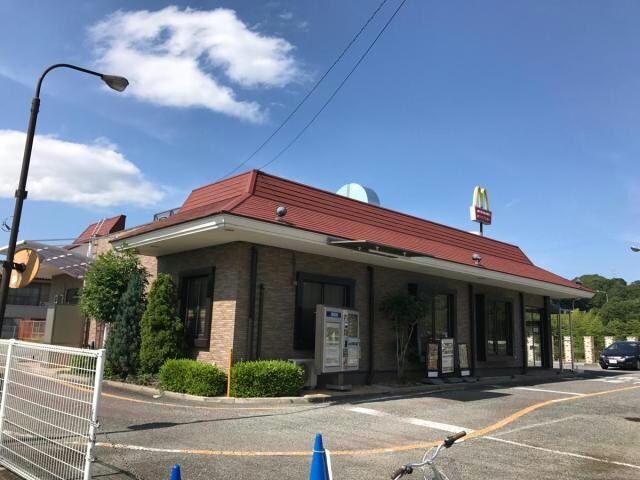 マクドナルド西宮北インター店(その他飲食（ファミレスなど）)まで220m レスポワール