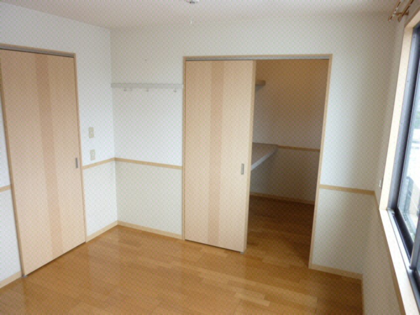  ヴィレッジパルモＢ棟