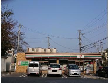 セブンイレブン神戸山田小部店(コンビニ)まで400m オブ・ヴィラージュ