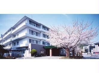 向陽会向陽病院(病院)まで1692m シャーメゾン藤原台Ａ棟