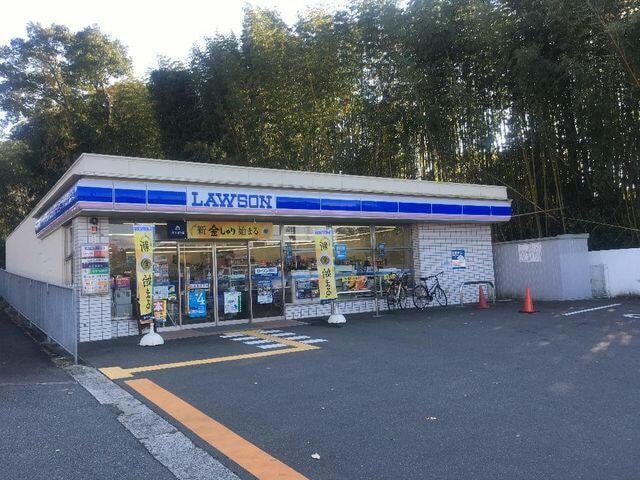 ローソン神戸八多町下小名田店(コンビニ)まで487m ステラセッテ