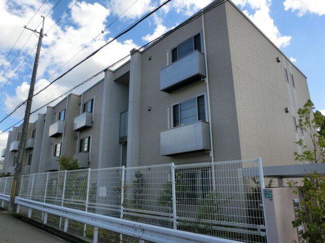  チェリーヒルズ北六甲