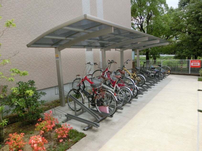  チェリーヒルズ北六甲