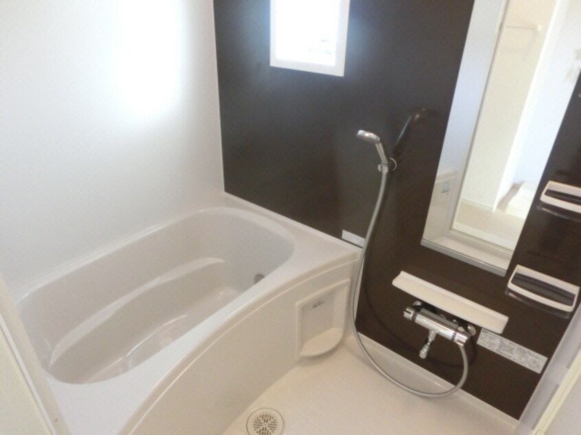  レジデンスひかり