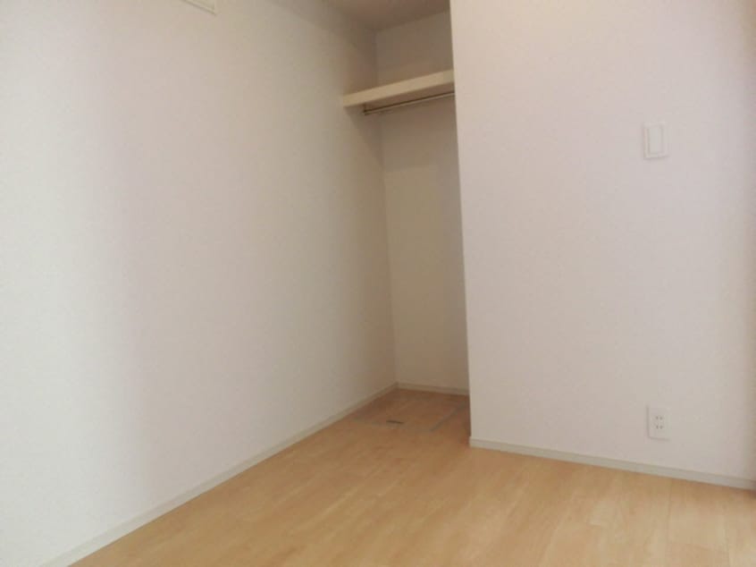  レジデンスひかり