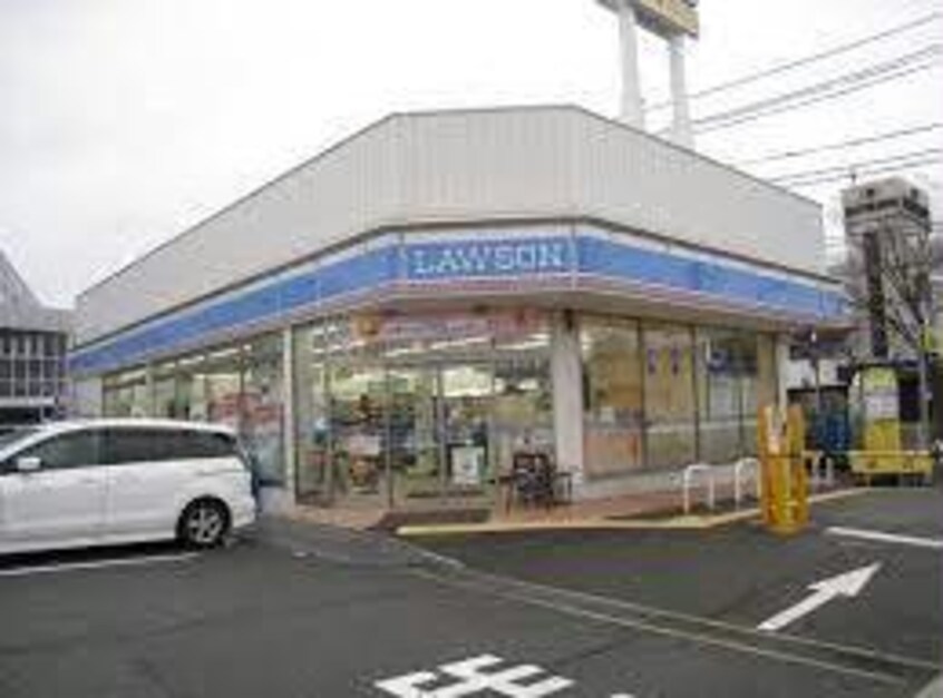 ローソン藤原台北町6丁目店(コンビニ)まで185m ラ・ポルテ藤原台