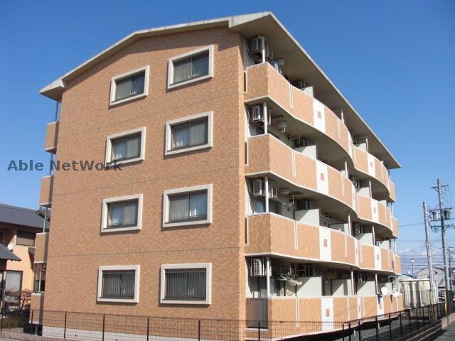  ＣＲＹＳＴＡＬ　ＰＡＬＡＣＥ