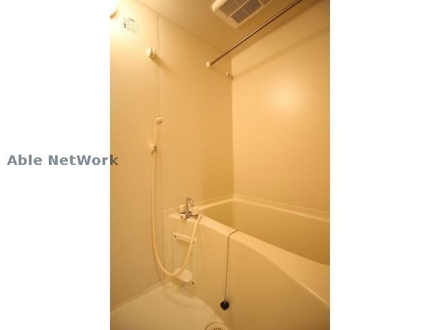  ＣＲＹＳＴＡＬ　ＰＡＬＡＣＥ