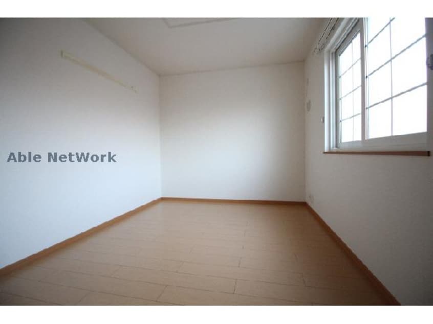  フェアリーヒルズ　ヴィオレ