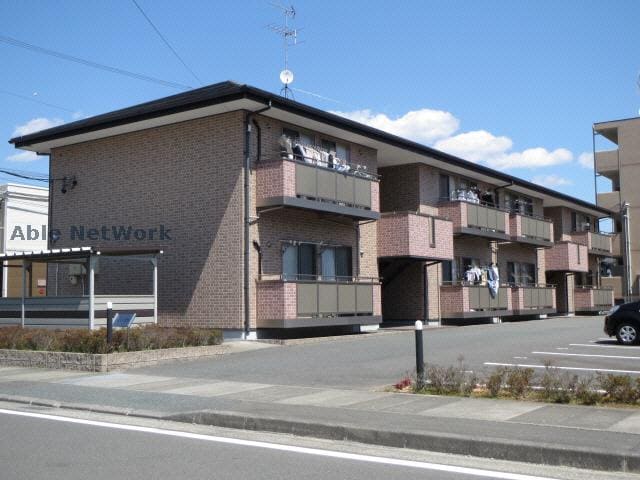  サープラス愛野