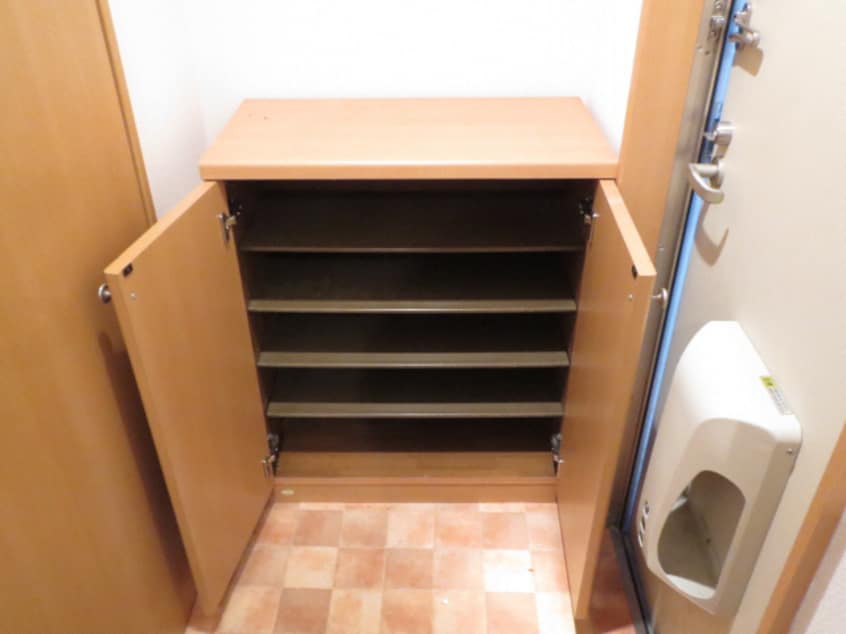  サープラス愛野