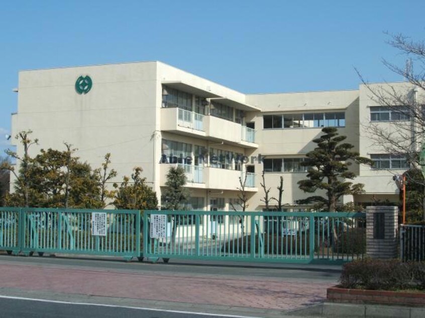 磐田市立磐田北小学校(小学校)まで1313m ＪＯＹＴＯＷＮ城山Ｄ