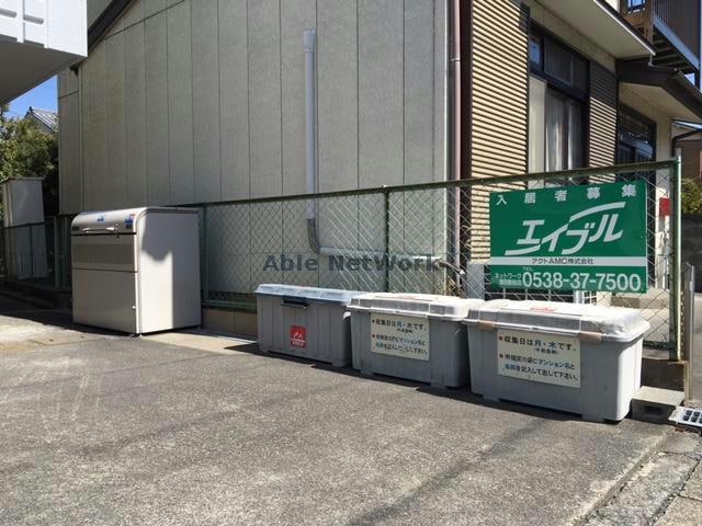  オリエンタルプラザ