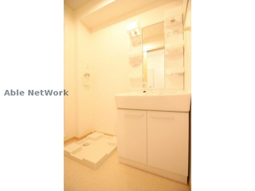  ウエスト・テール　ミュー