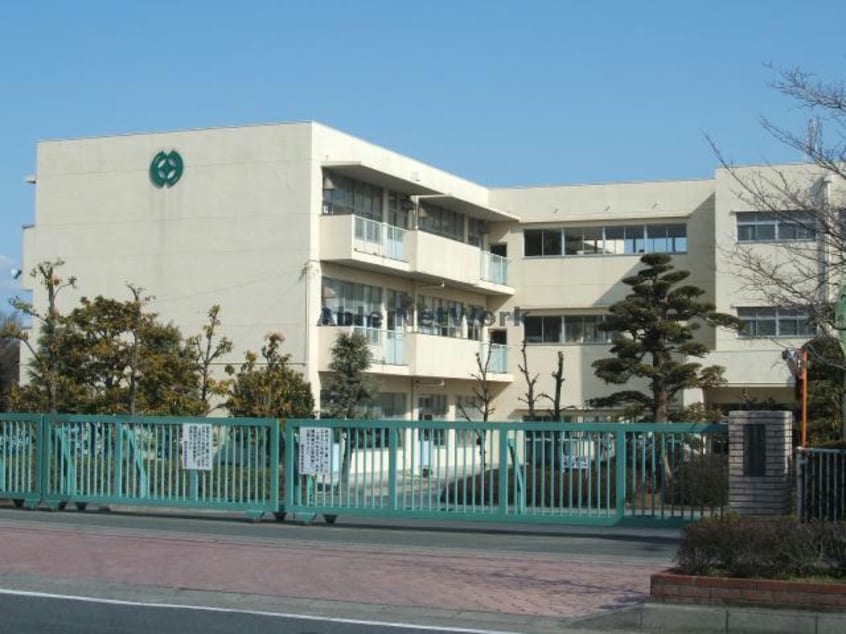 磐田市立磐田北小学校(小学校)まで383m Ｈｏｌｉｓｔ