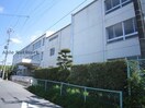 袋井市立袋井中学校(中学校/中等教育学校)まで741m カネブン・田町