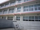 袋井市立袋井南小学校(小学校)まで1607m ラ・ルーチェⅡ
