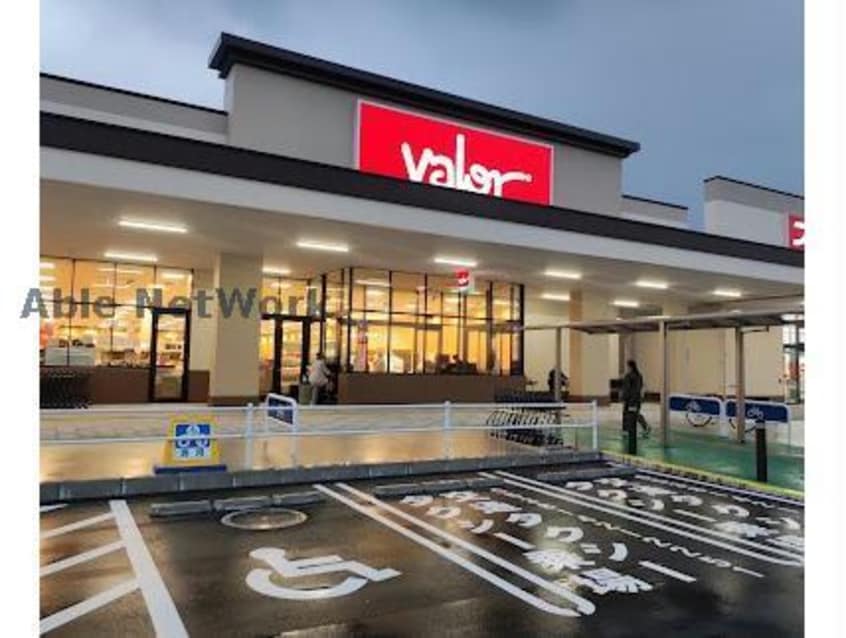 バロー袋井南店(スーパー)まで1073m D-Hills栄町